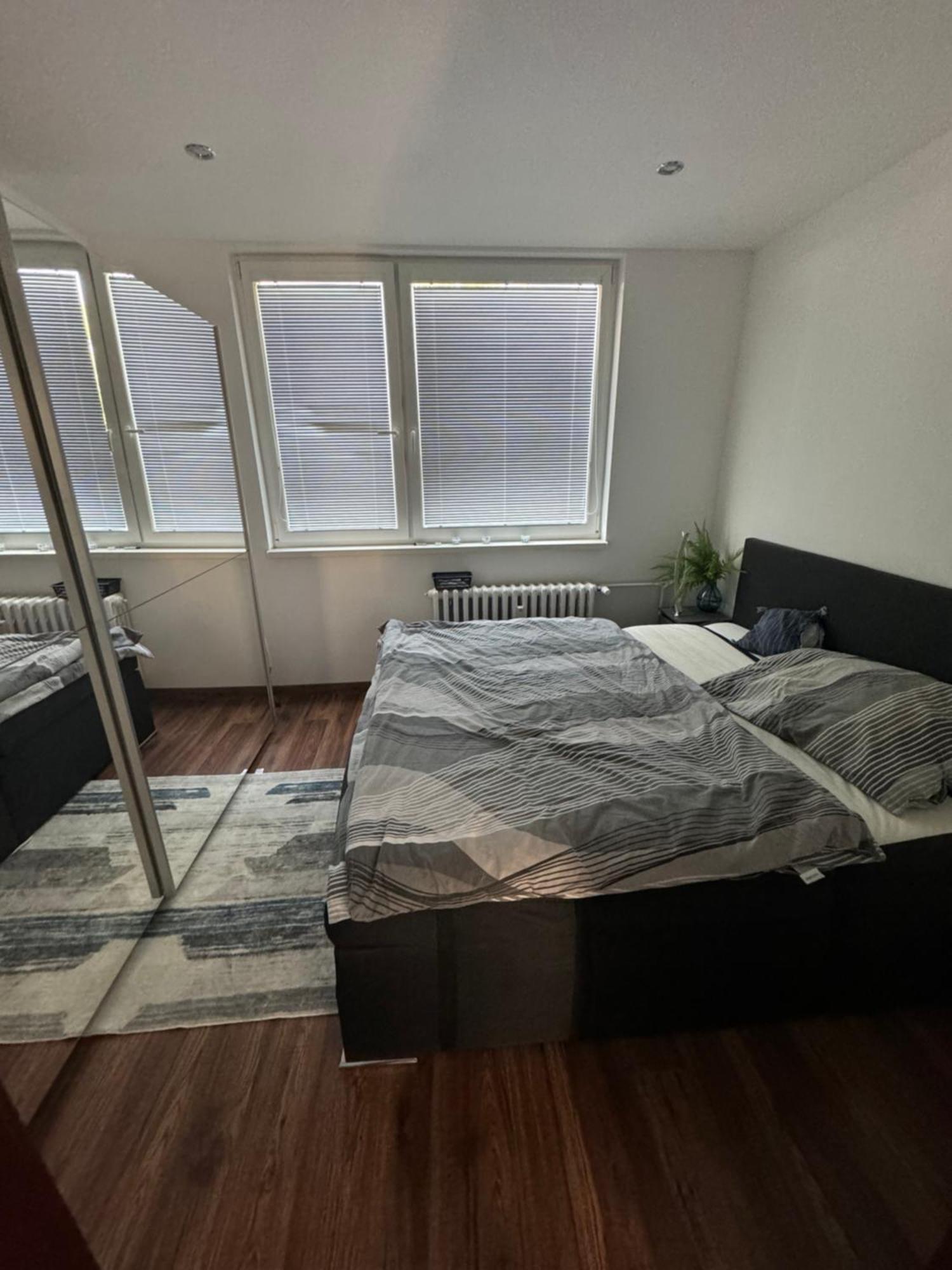 Peti Apartman Centrum Galanta Esterno foto